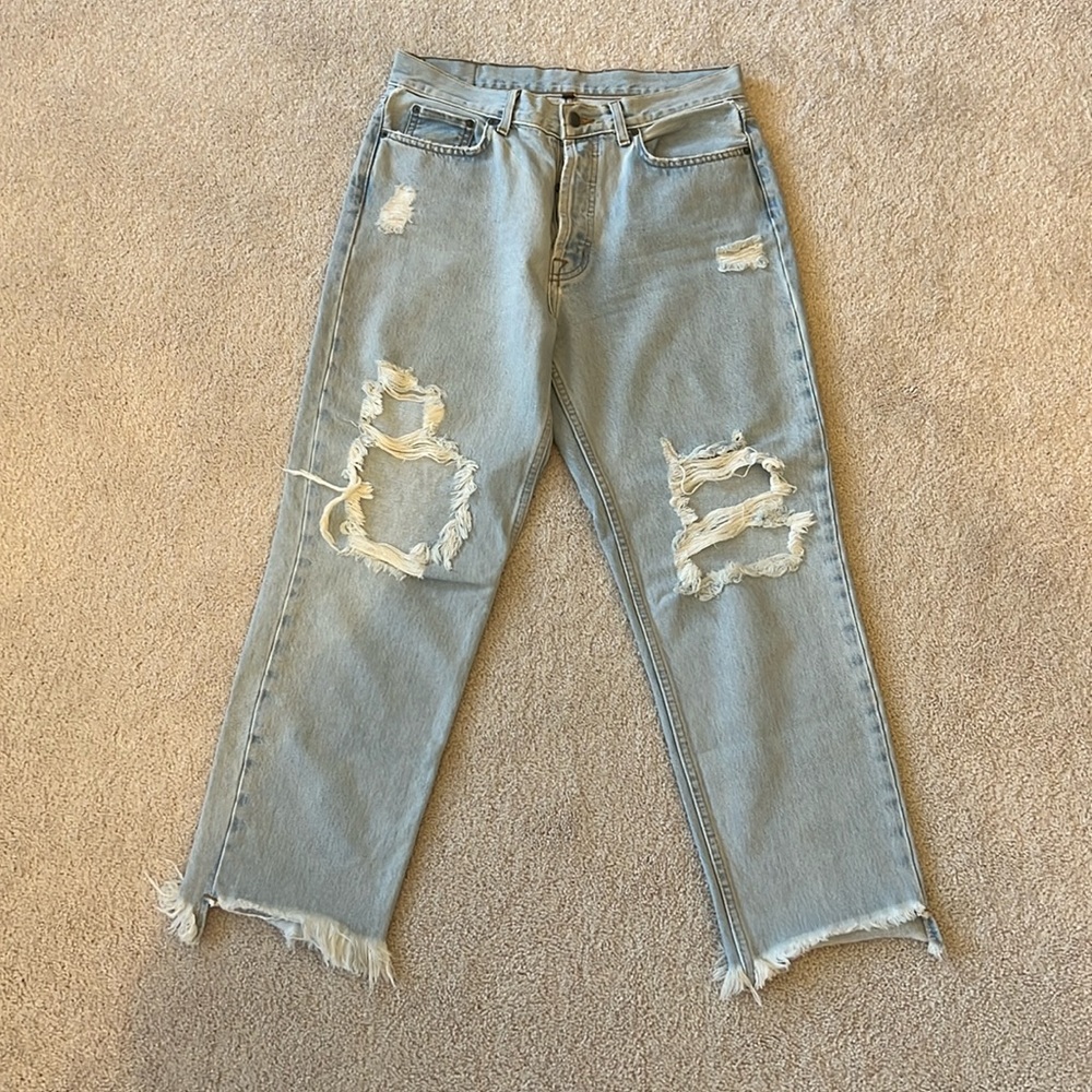 Light blue distressed jeans